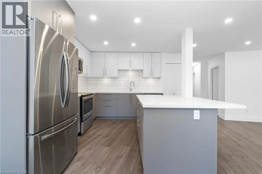 1498 PADDINGTON Court Unit# UPPER, #UPPER