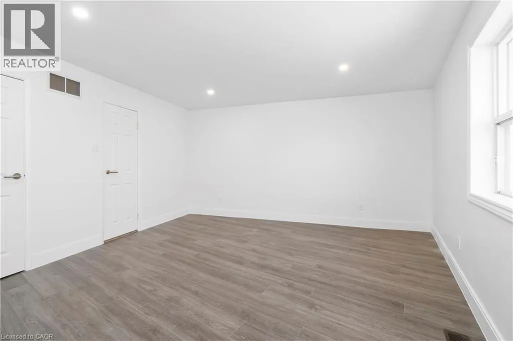 1498 PADDINGTON Court Unit# UPPER, #UPPER