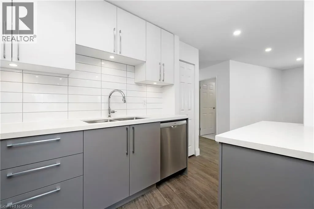 1498 PADDINGTON Court Unit# UPPER, #UPPER