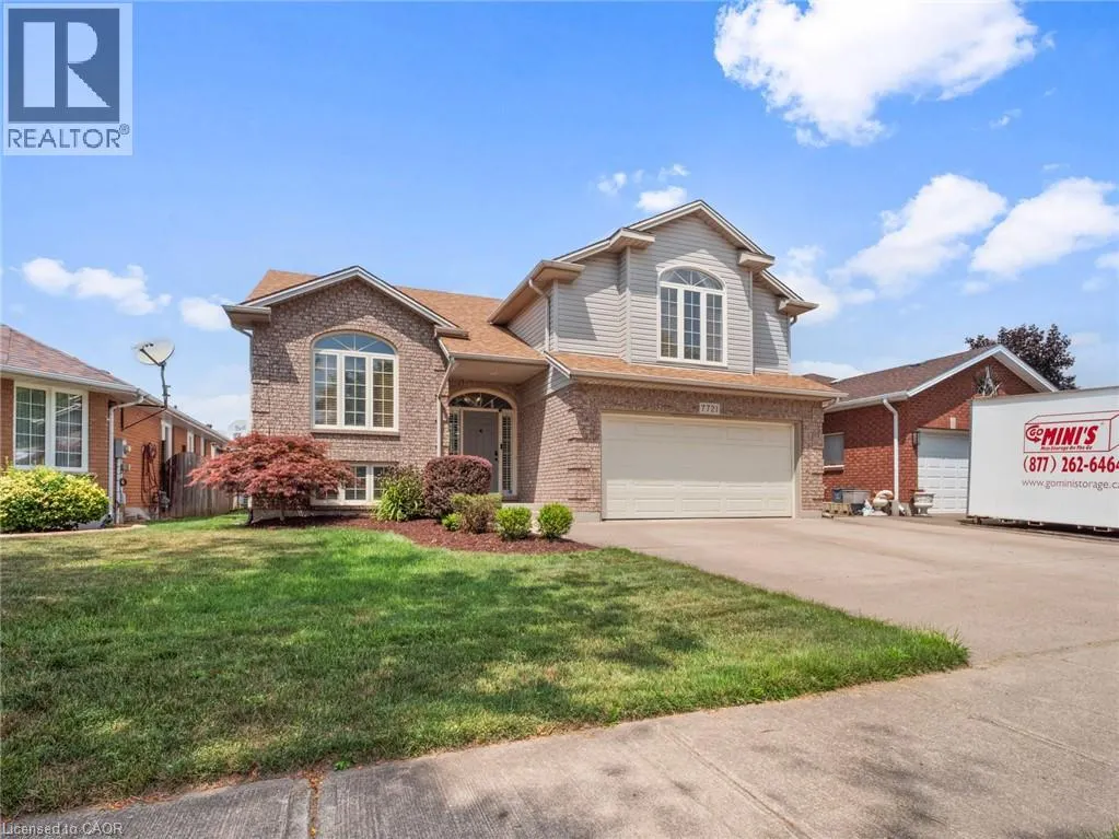 7721 PARKVIEW Crescent