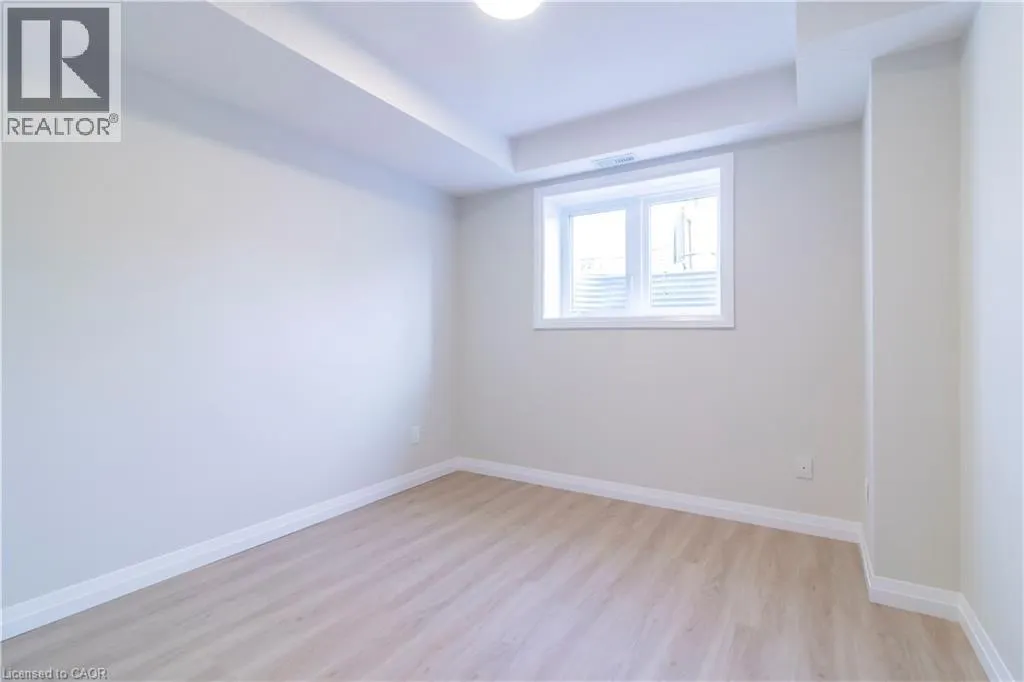 410 NORTHFIELD Drive W Unit# E8, #E8