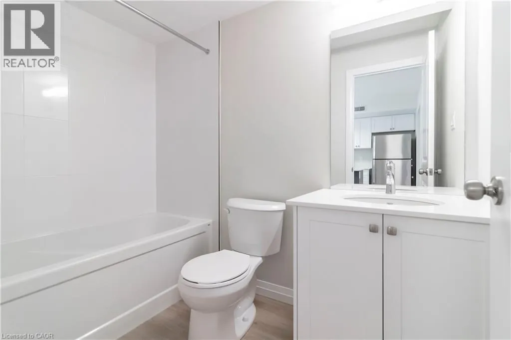410 NORTHFIELD Drive W Unit# E8, #E8