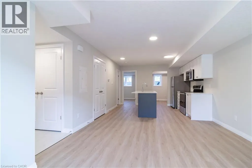 410 NORTHFIELD Drive W Unit# E8, #E8