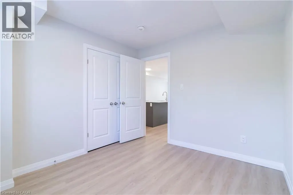 410 NORTHFIELD Drive W Unit# E8, #E8