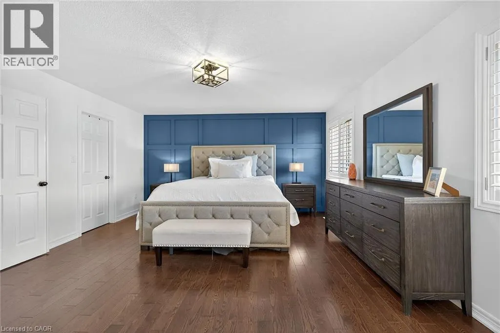 8 CHARTWELL Circle