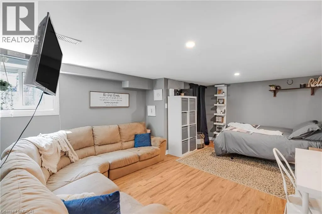 119 FRANKLYN Street