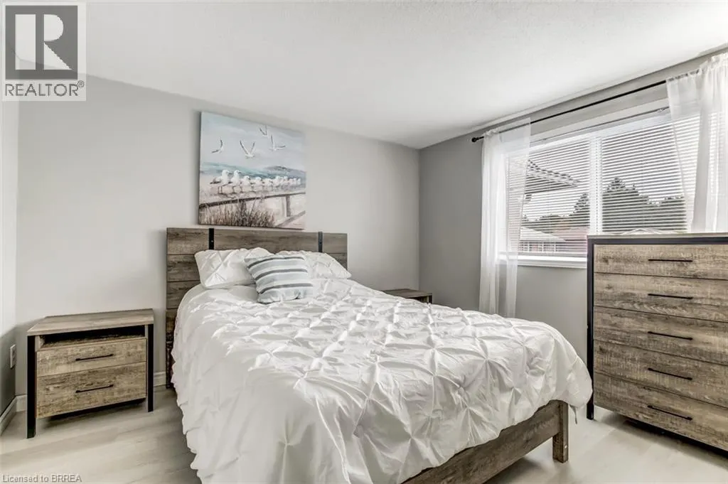 24 COACHWOOD Road Unit# 6, #6