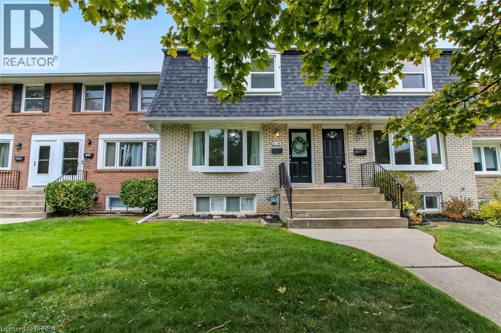 24 COACHWOOD Road Unit# 6, #6