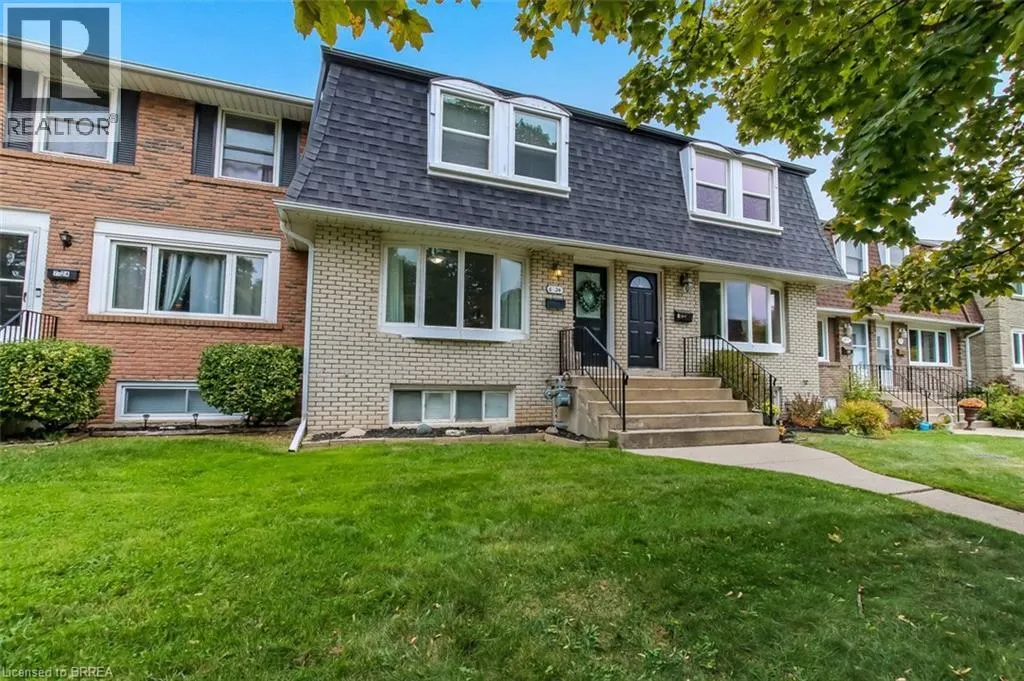 24 COACHWOOD Road Unit# 6, #6