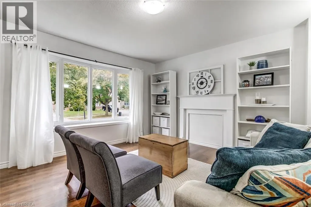 24 COACHWOOD Road Unit# 6, #6