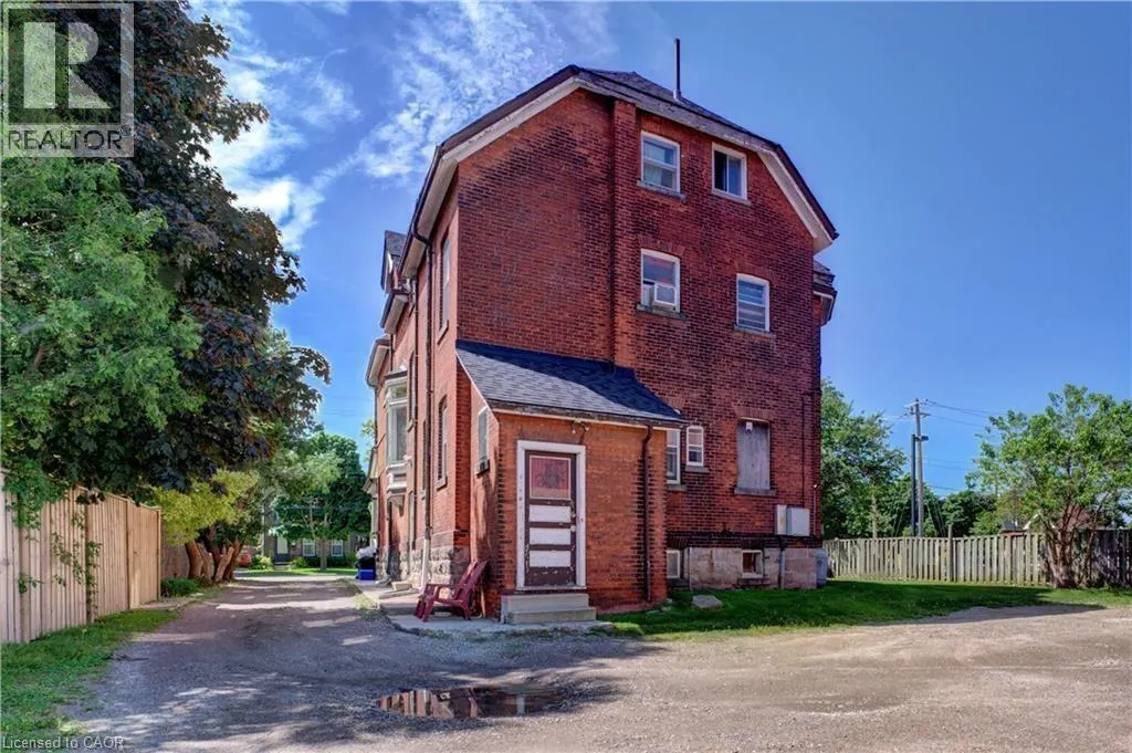 46 EAST Avenue Unit# 5, #5