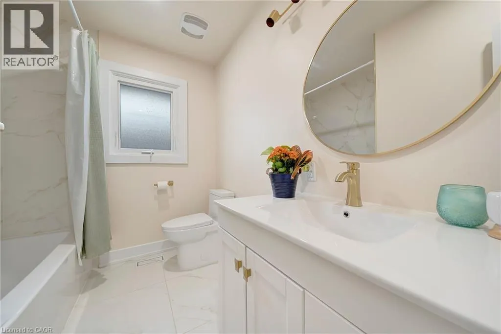 72 WEST 25TH Street