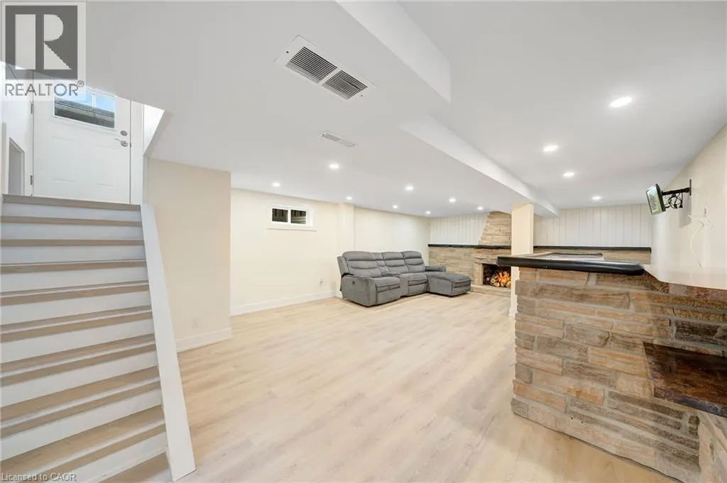 72 WEST 25TH Street