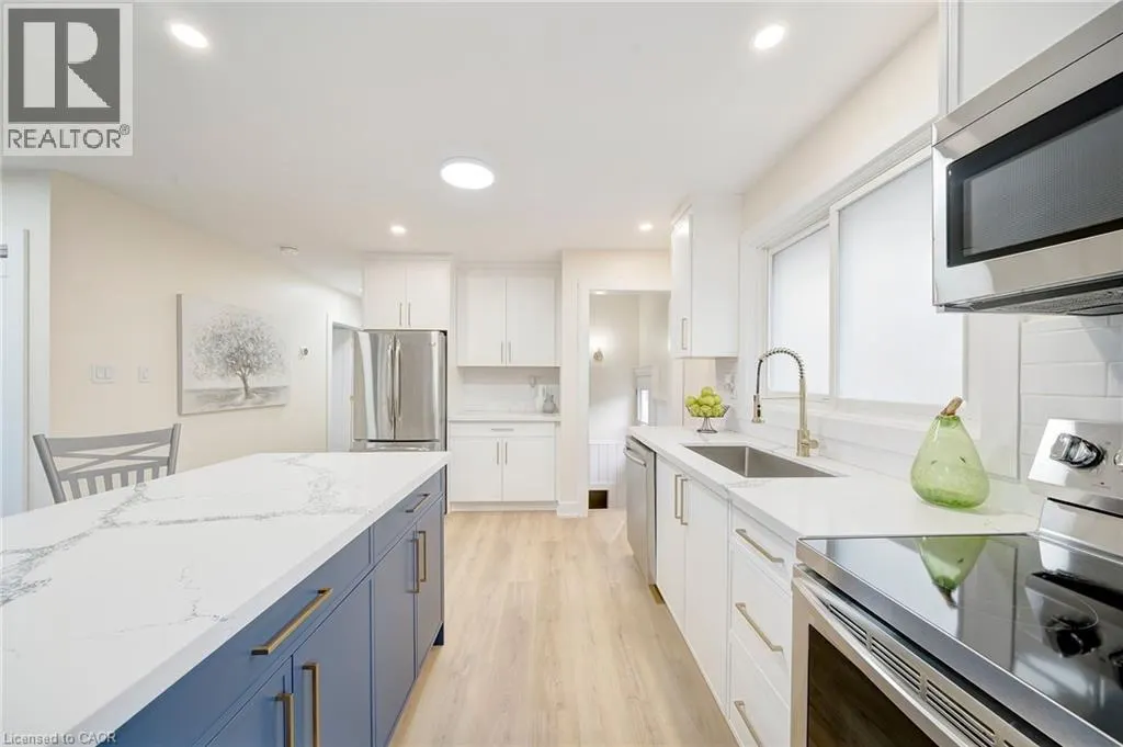 72 WEST 25TH Street