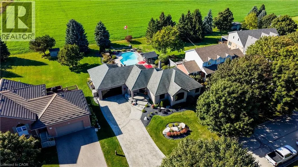 28 MUSSELMAN Crescent