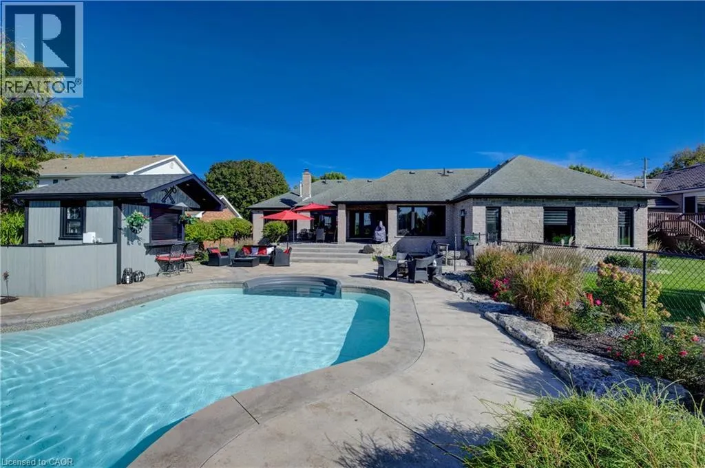 28 MUSSELMAN Crescent