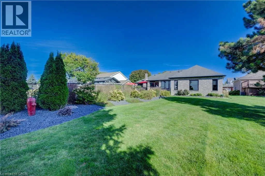 28 MUSSELMAN Crescent