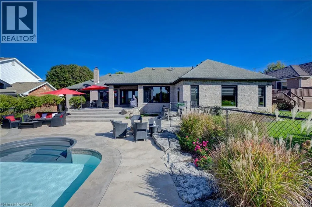 28 MUSSELMAN Crescent