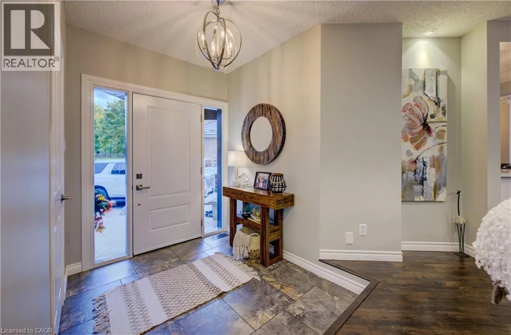 28 MUSSELMAN Crescent
