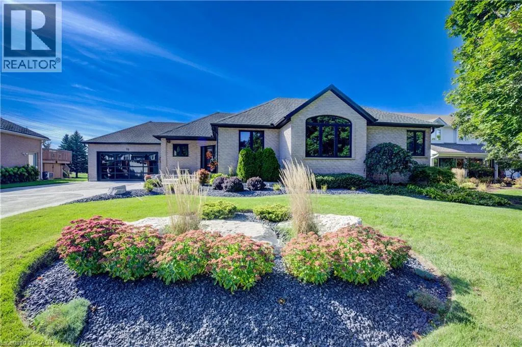 28 MUSSELMAN Crescent