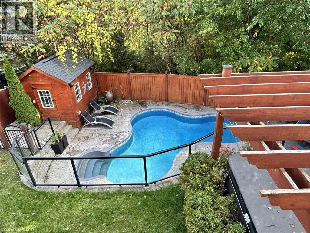 305 PINE VALLEY Drive