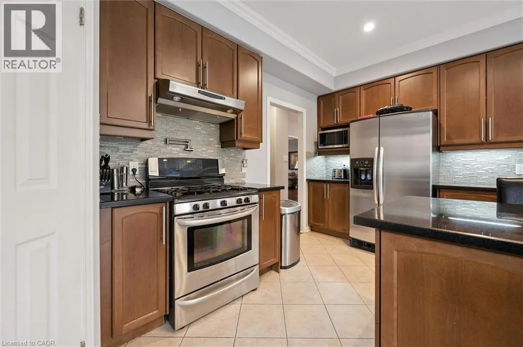 305 PINE VALLEY Drive