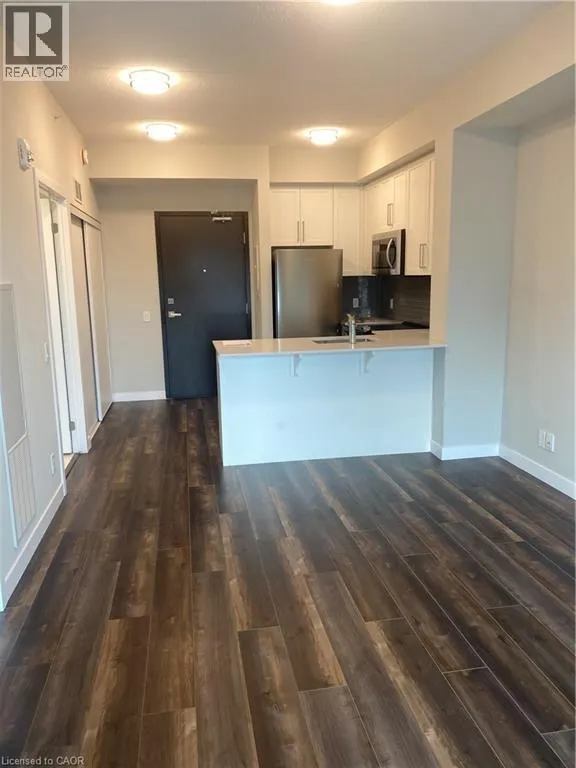 15 QUEEN Street S Unit# 913, #913