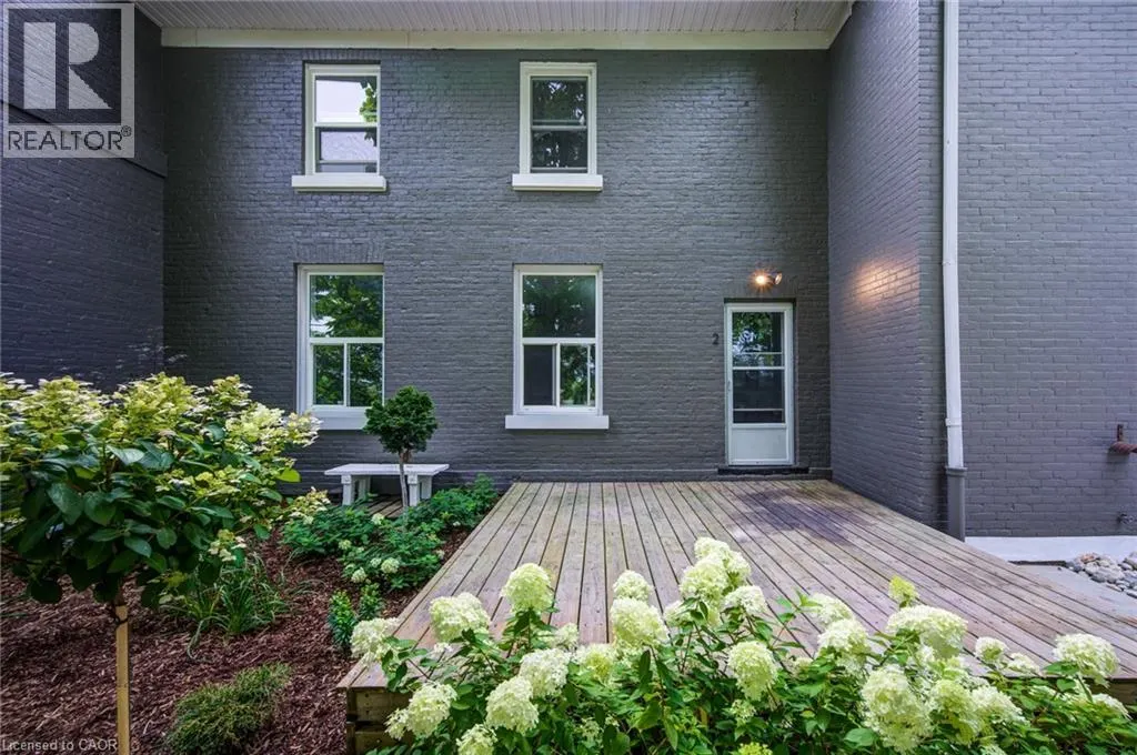 255 RAGLAN Street Unit# 2, #2
