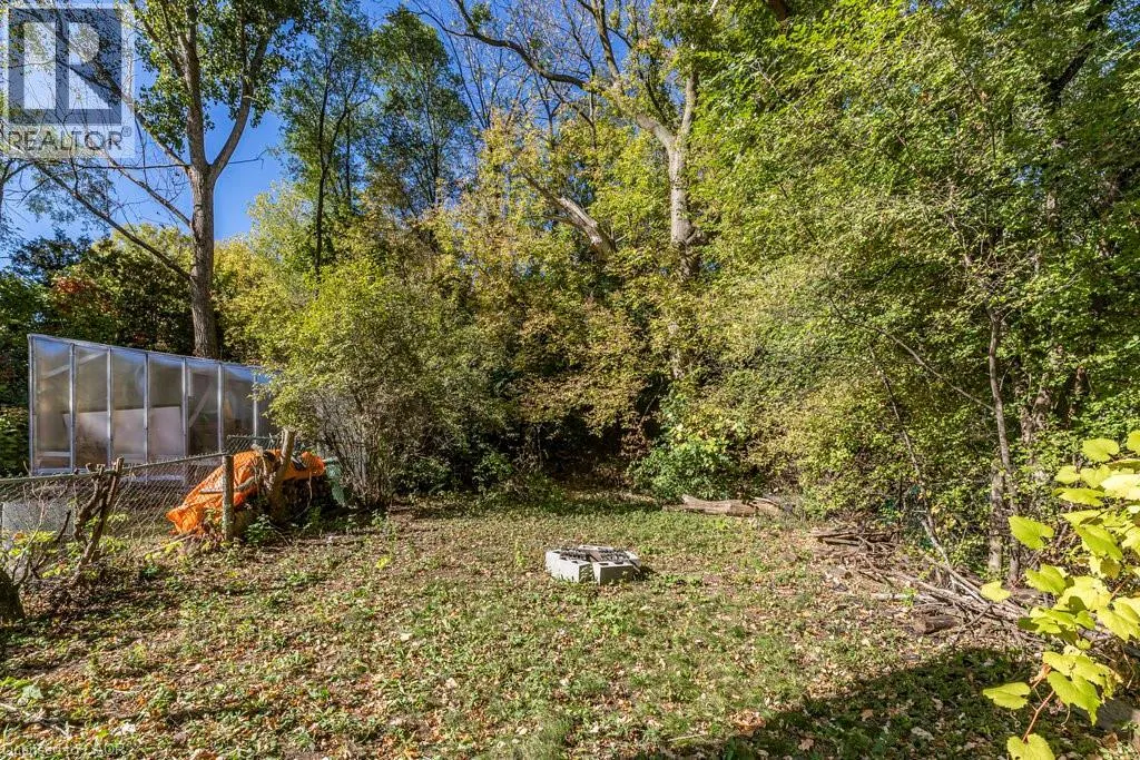 132 TOPE Crescent