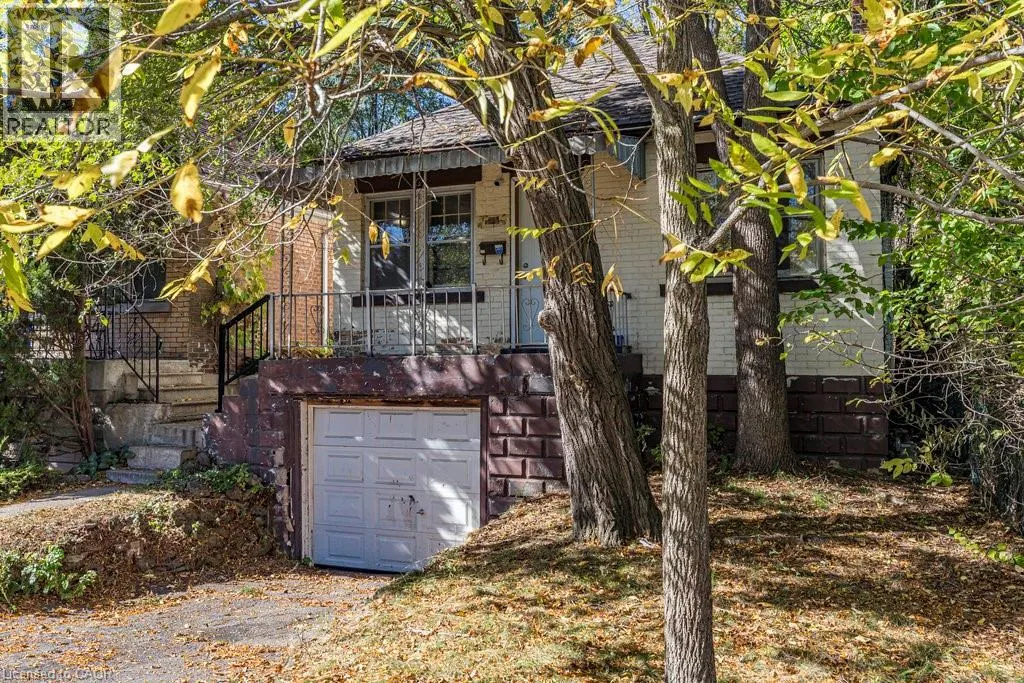 132 TOPE Crescent