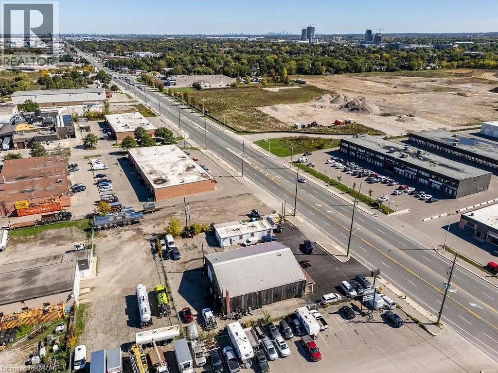 57 STEELES Avenue E