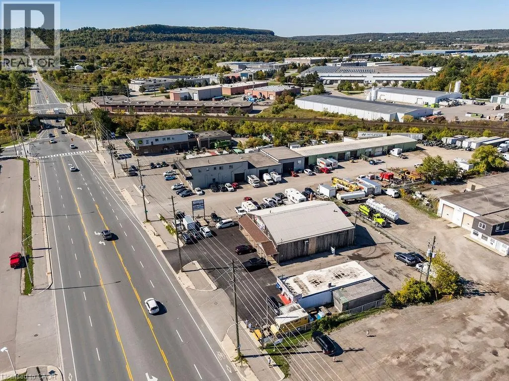 57 STEELES Avenue E