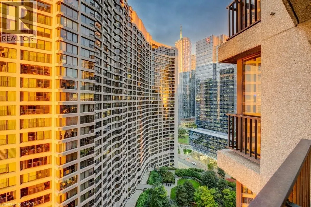 33 HARBOUR Square Unit# 2409, #2409