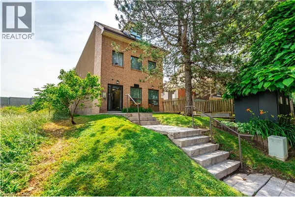 4872 VALLEY Way Unit# 101, #101