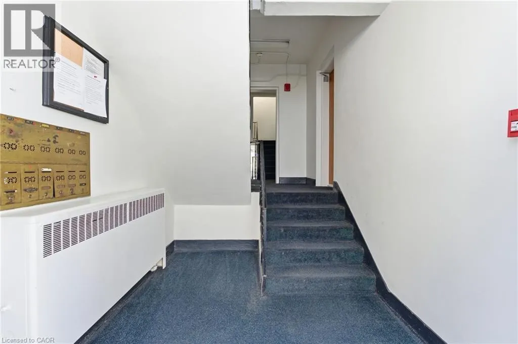 1755 KING Street E Unit# 9, #9