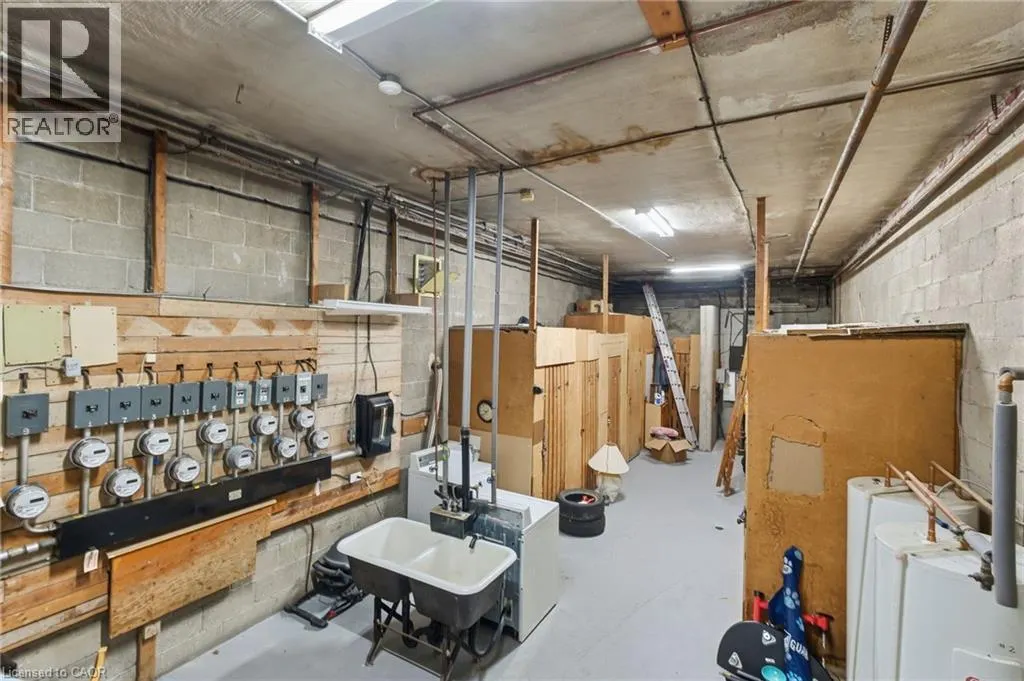 1755 KING Street E Unit# 9, #9