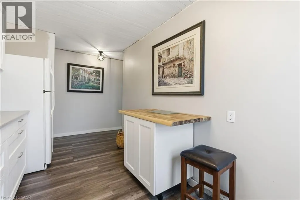 1755 KING Street E Unit# 9, #9