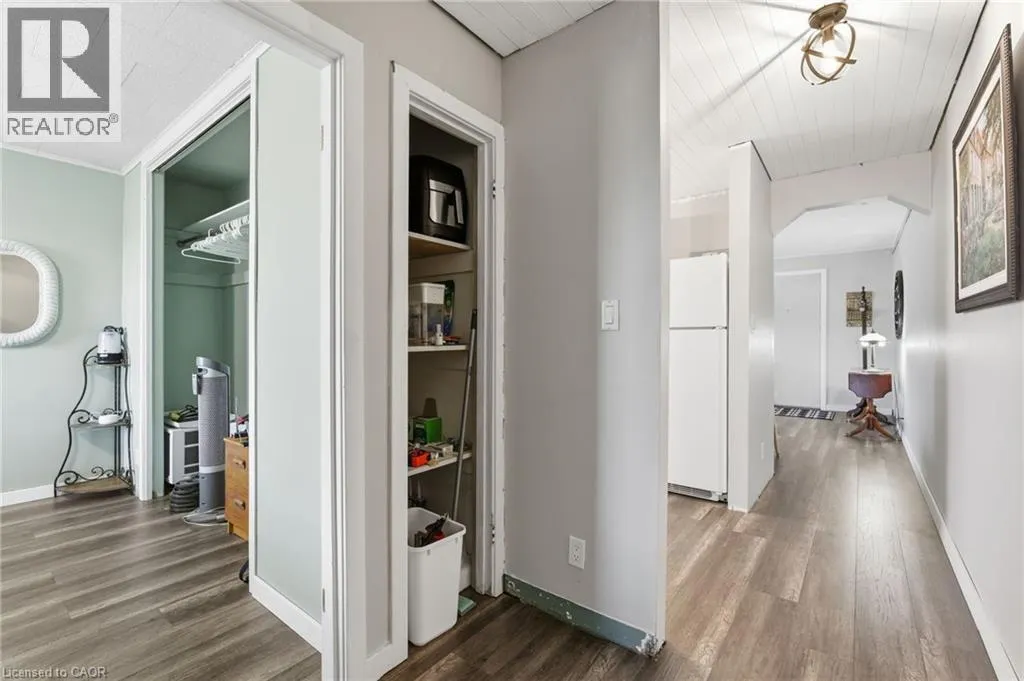 1755 KING Street E Unit# 9, #9