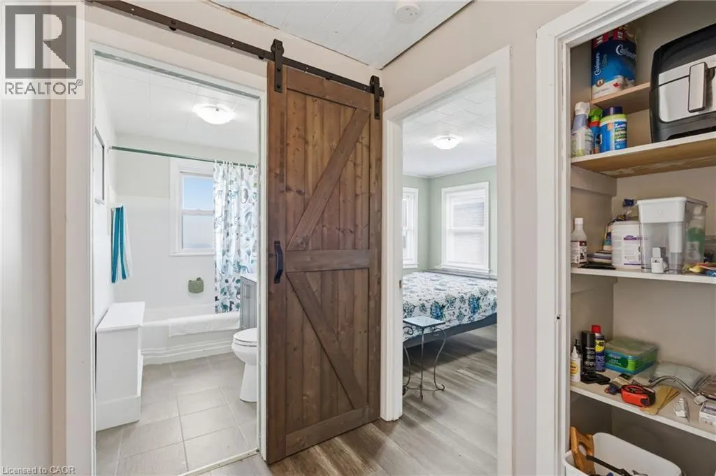 1755 KING Street E Unit# 9, #9