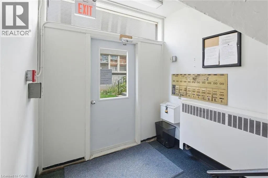 1755 KING Street E Unit# 9, #9