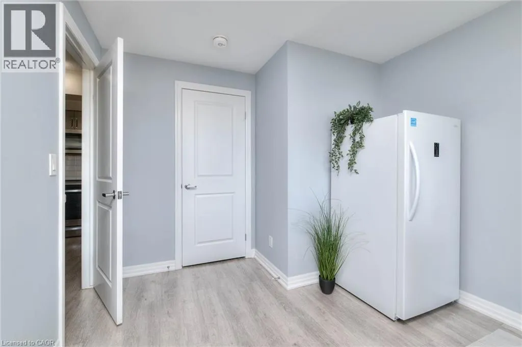 195 COMMONWEALTH STREET Street Unit# 210, #210