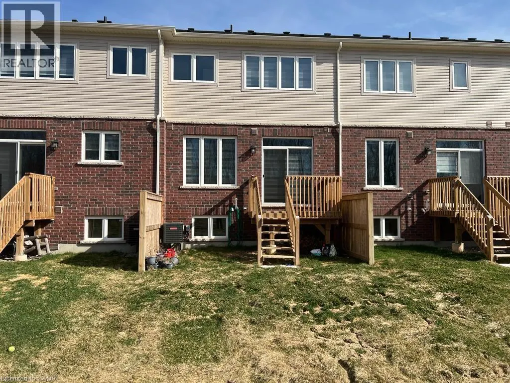 113 HARTLEY Avenue Unit# 14, #14