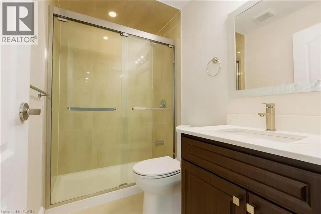 19 SASSAFRAS Street Unit# Lower, #Lower