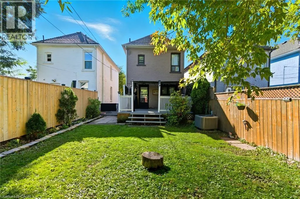97 FRANCIS Street