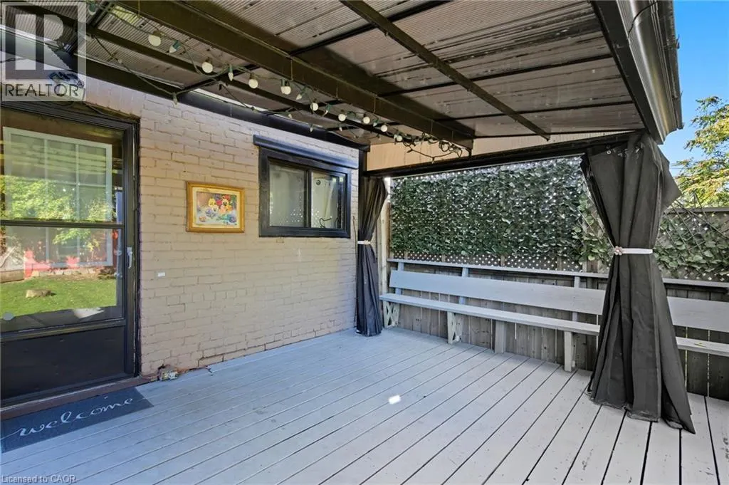 97 FRANCIS Street