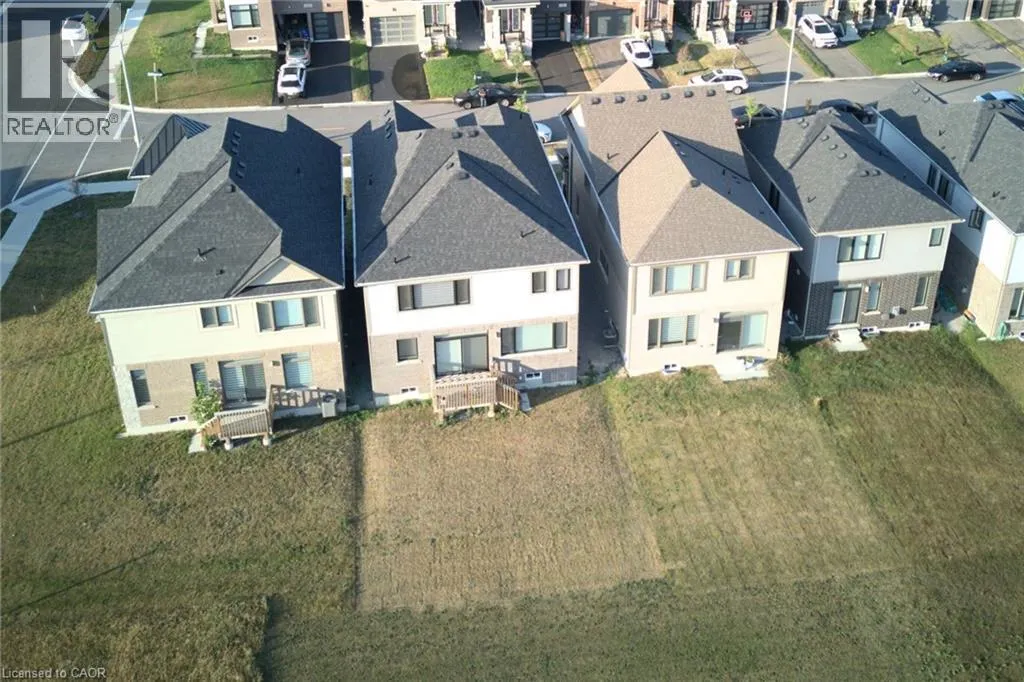 139 FAIREY CRESCENT Crescent