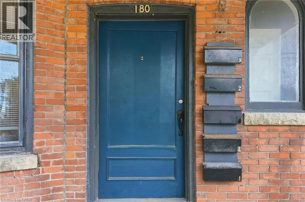 180 ONTARIO Street