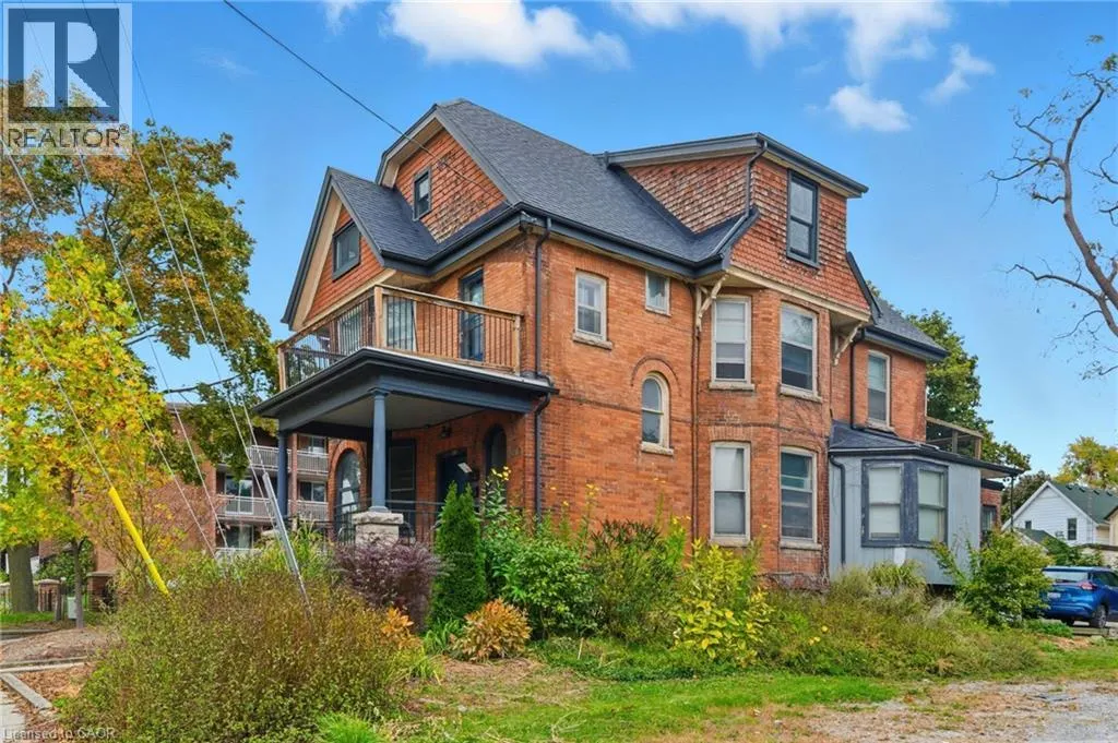 180 ONTARIO Street