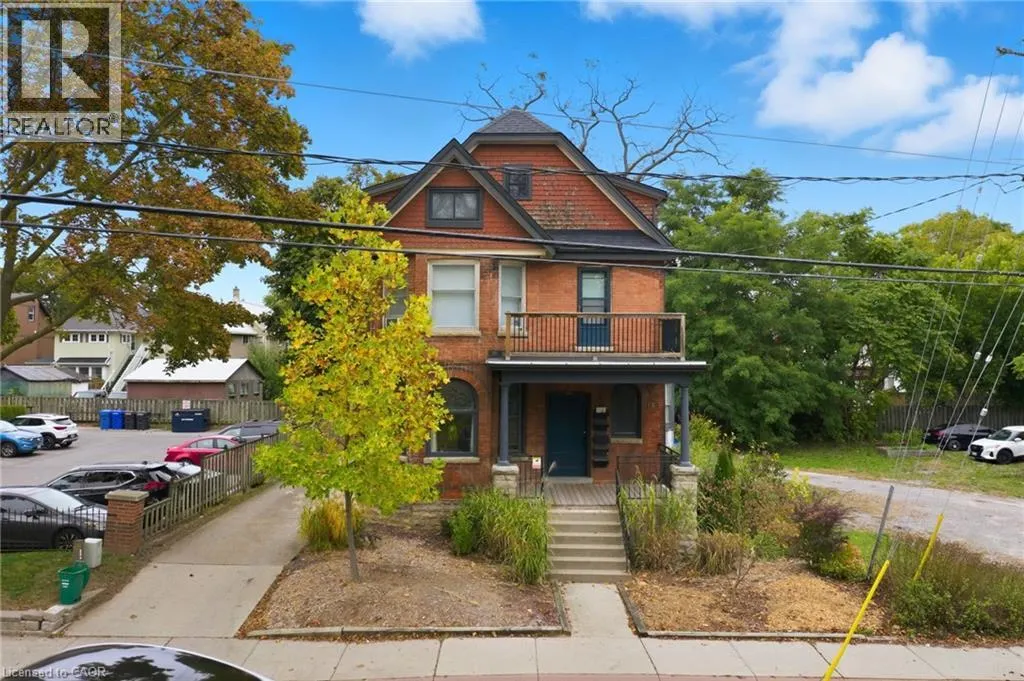 180 ONTARIO Street