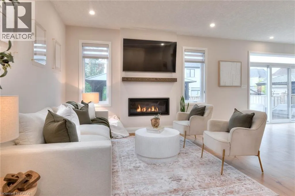 231 FOREST CREEK Drive
